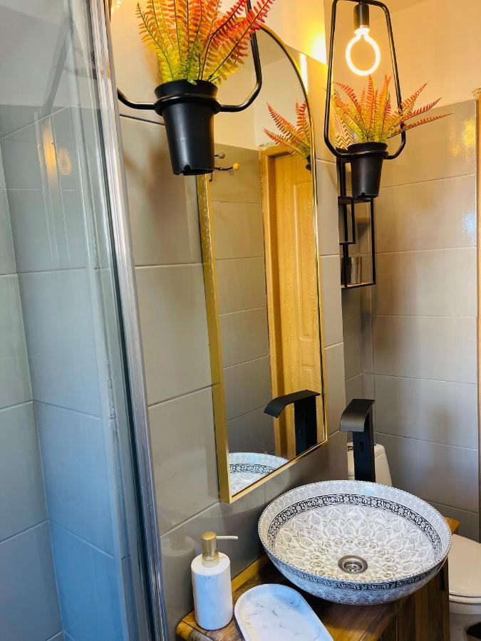 Hygge Place To Stay - Self Check In Nonstop 24H-Wifi Resita Extérieur photo